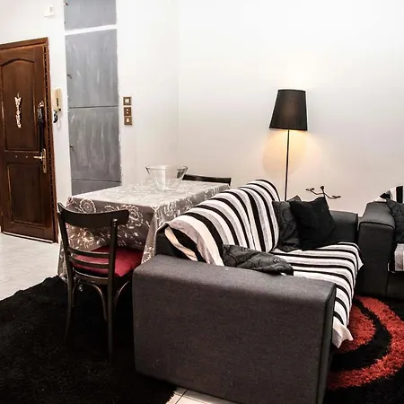 8 Saadi Levi Apartment